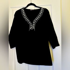 INC - XL - Black Long Sleeve White Neckline Top/Shirt